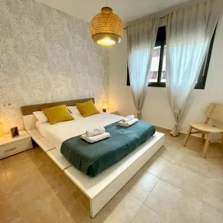 Gatu Premium El Vinedo, Centro, Parking, Aire Acc, Terraza Y Piscina Comun,